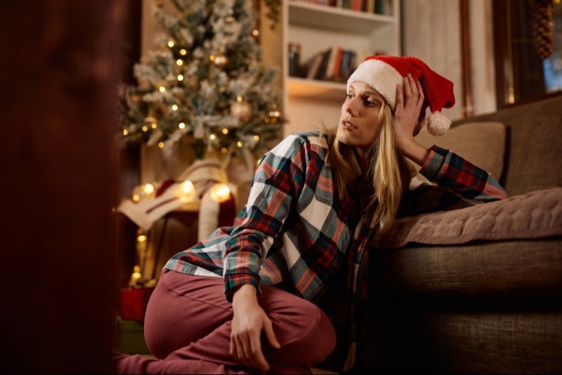 Horoskopski znakovi koji mrze praznike: Idu im na živce svo to šarenilo, gužve i opšti haos!